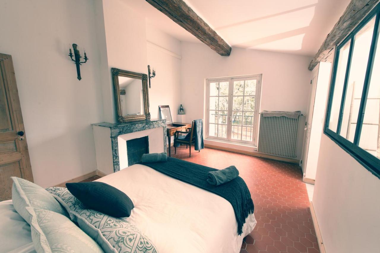 Bed and Breakfast Chateau Saint-Esprit Драгиньян Экстерьер фото